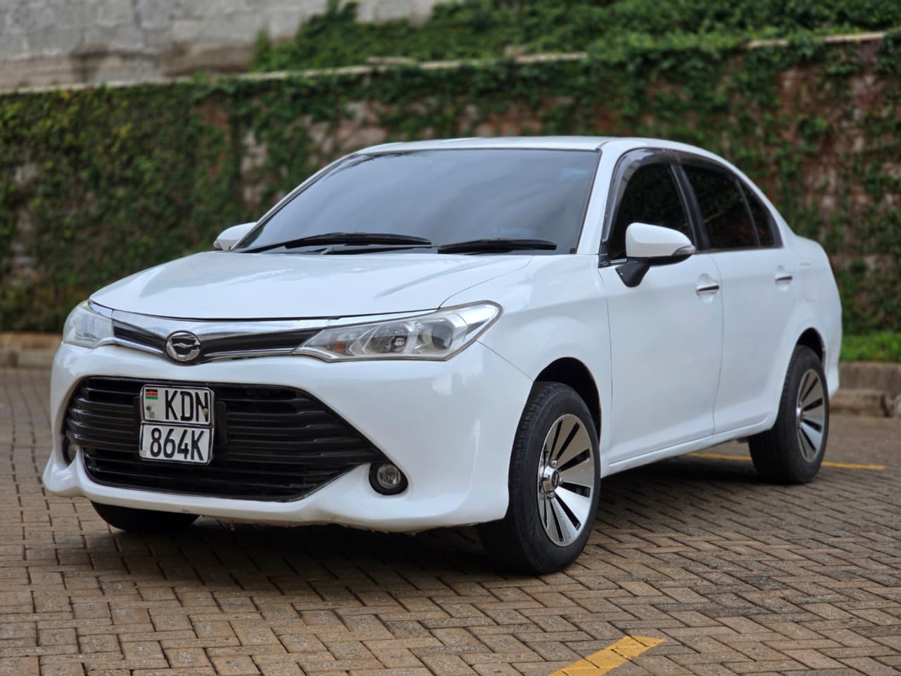 2016 TOYOTA AXIO