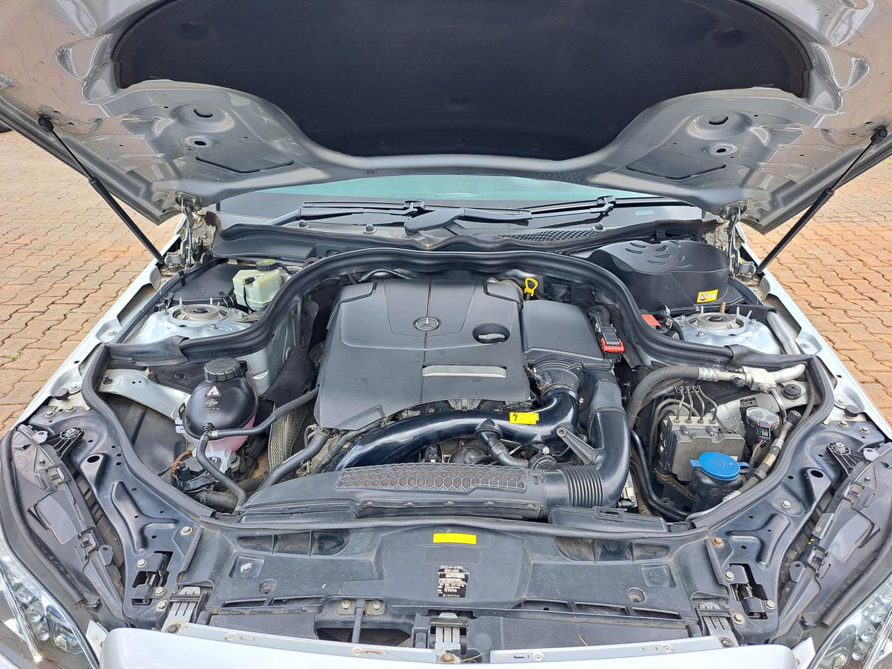 Mercedes Benz E250