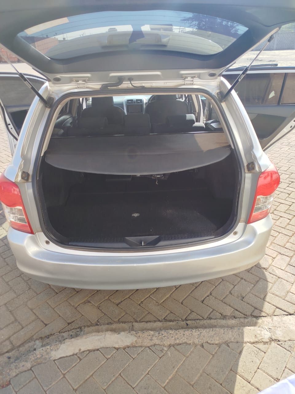 2011 TOYOTA FIELDER