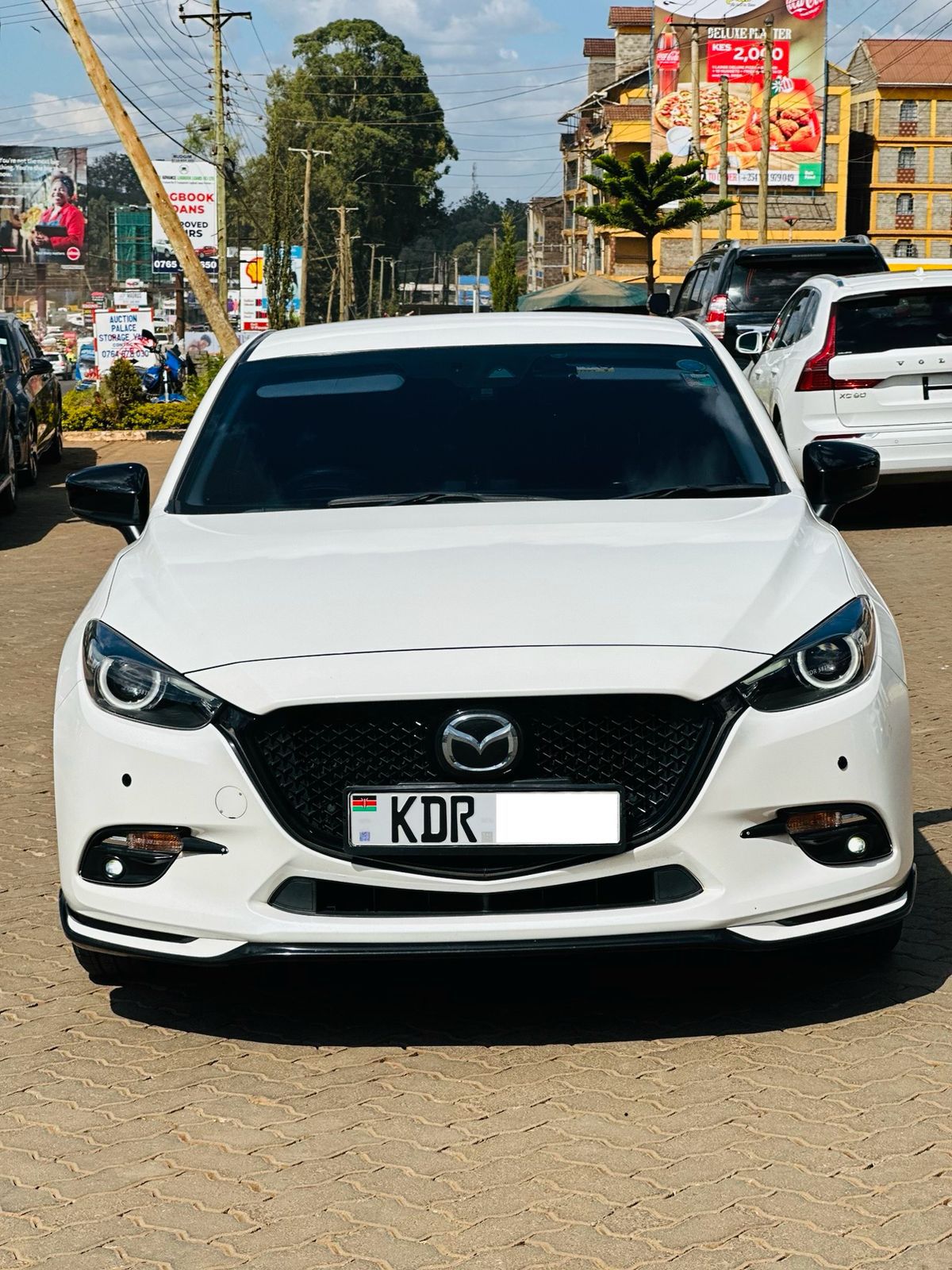 2017 Mazda Axela