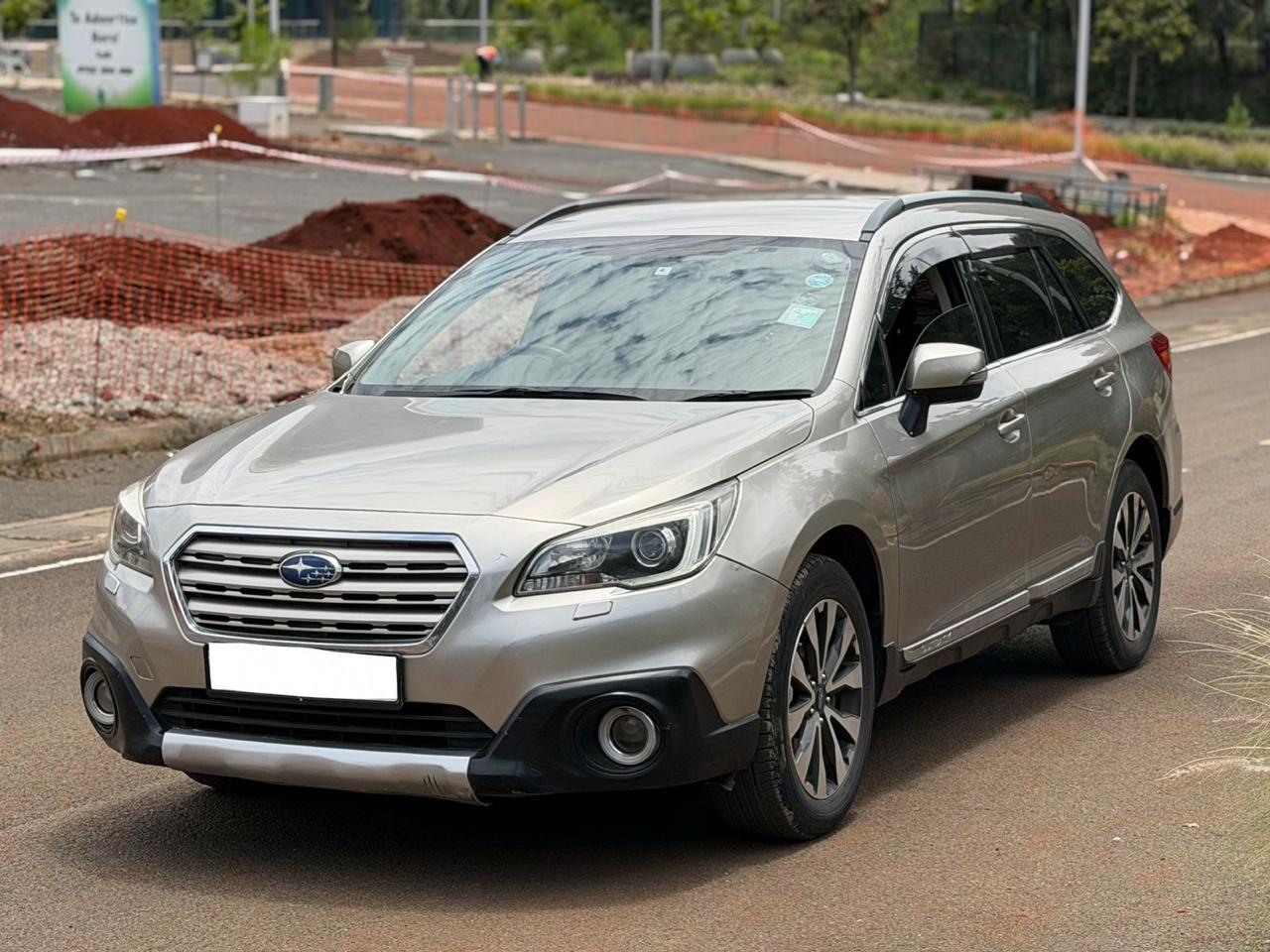 2016 SUBARU OUTBACK LOCALLY PRE-OWNED