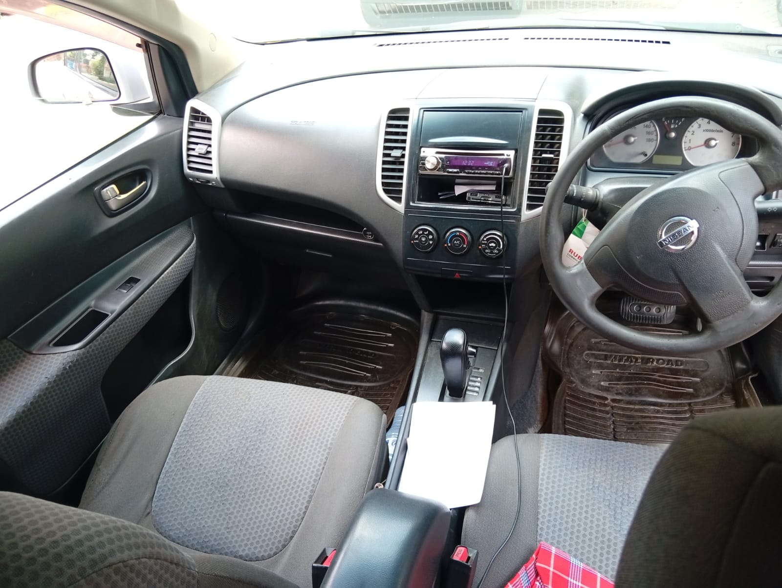 2010 Nissan wingroad