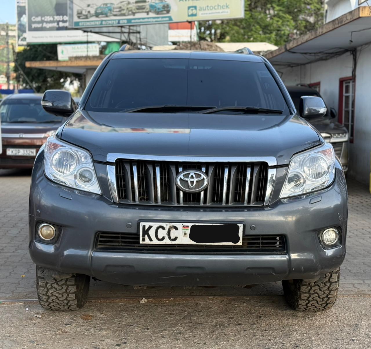 2010 TOYOTA L/CRUISER TX