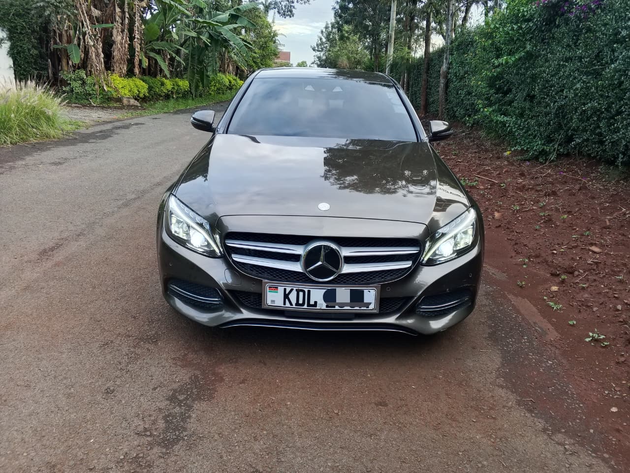 2016 MERCEDES BENZ C200