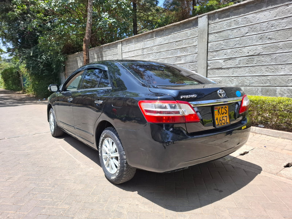 TOYOTA PREMIO T260