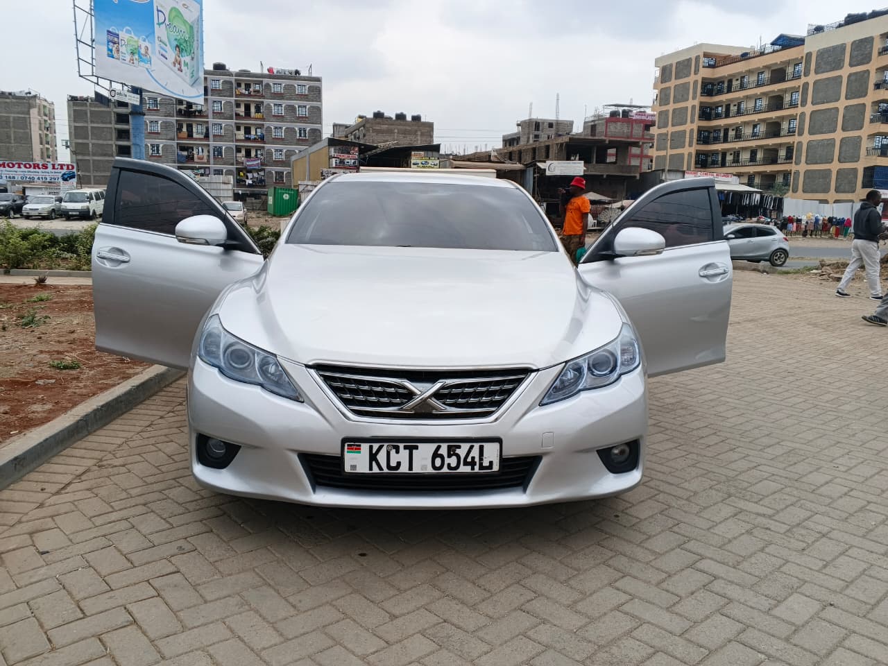 2011 Toyota mark X