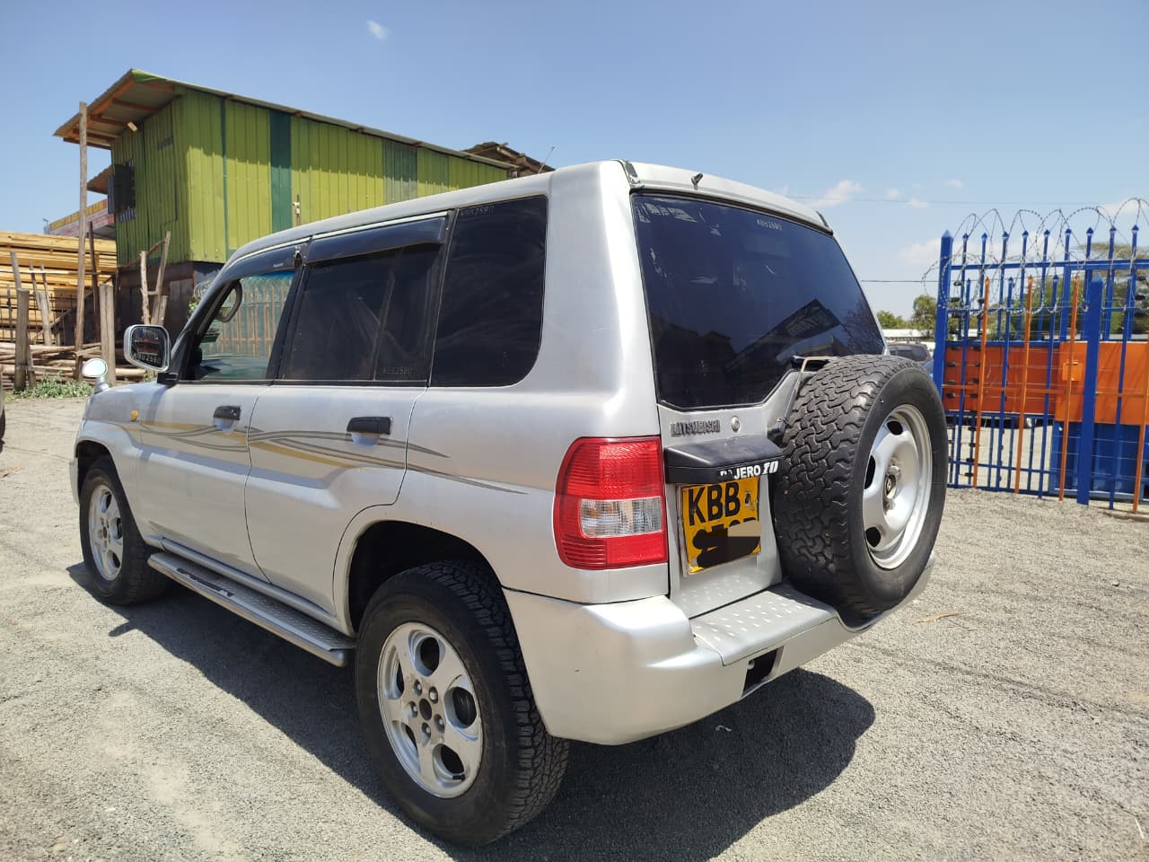 Mitsubishi Pajero IO GDI