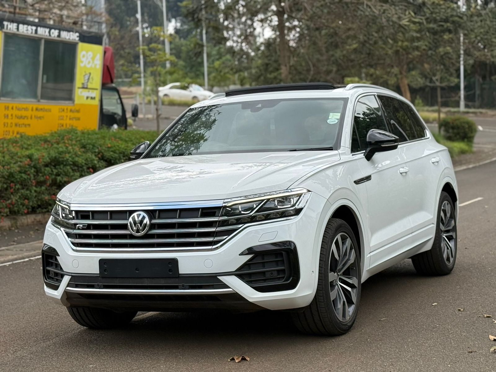 2019 VW TOUAREG R-LINE V6 TDI