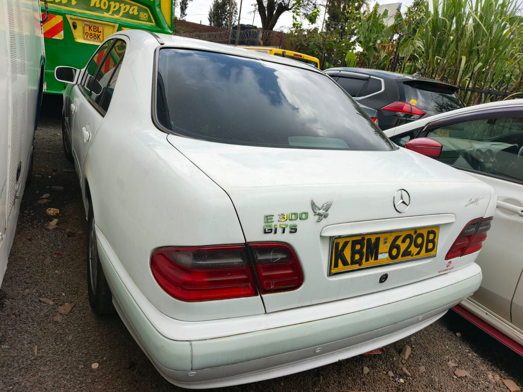 2004 Mercedes Benz