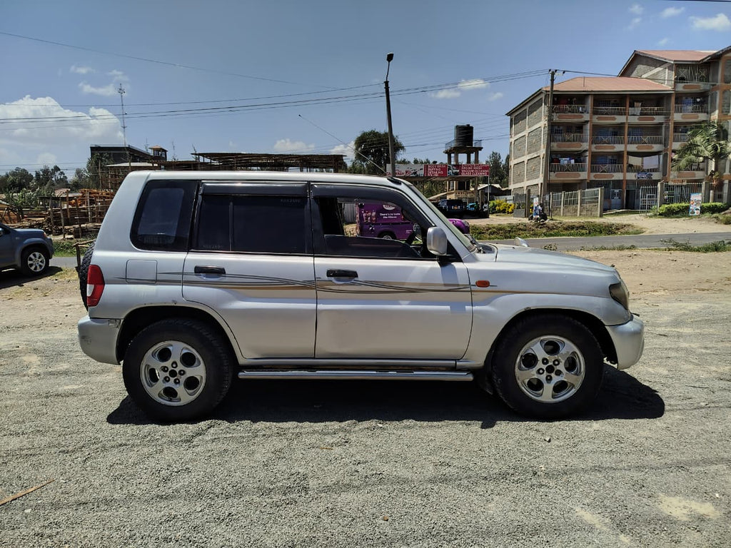 Mitsubishi Pajero IO GDI
