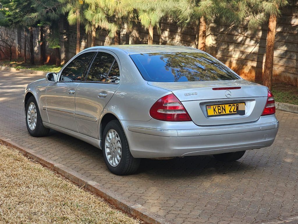 2006 MERCEDES-BENZ E240