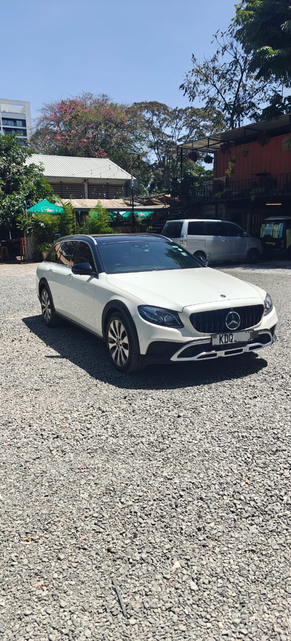 Mercedes-Benz E-Class All-Terrain 220d