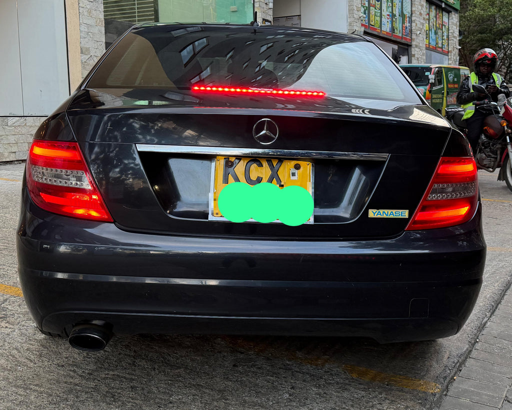 2011 MERCEDES BENZ C200 CGI