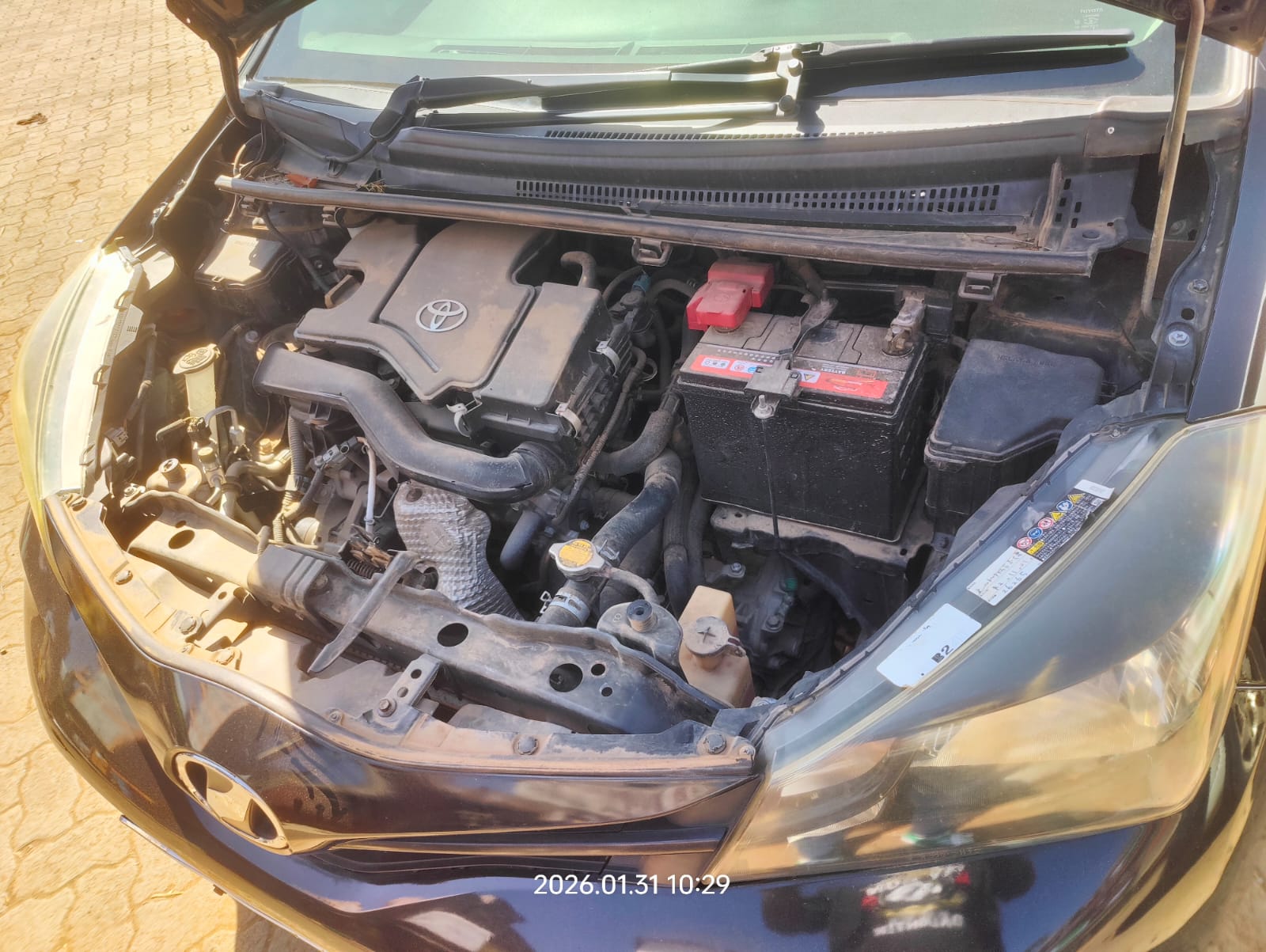 Toyota vitz 2017