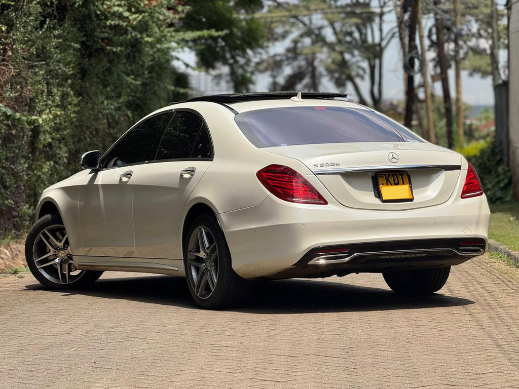 2016 Mercedes-Benz S300h