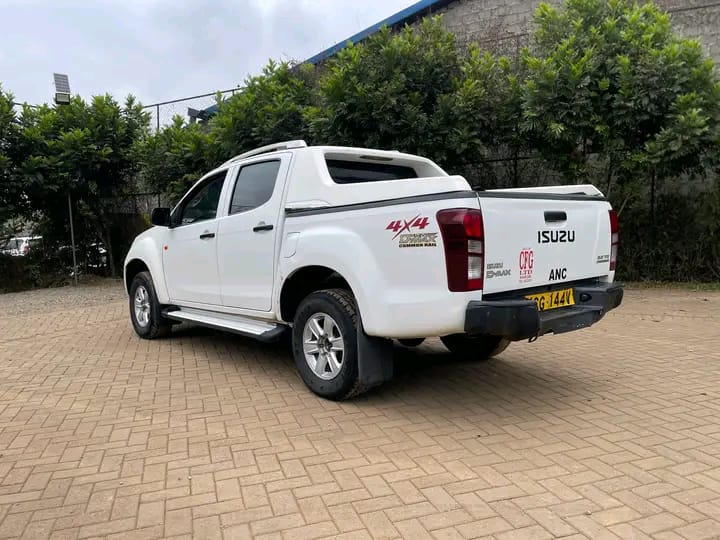 ISUZU D-MAX