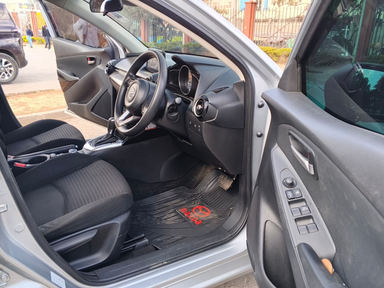 2019 Mazda demio