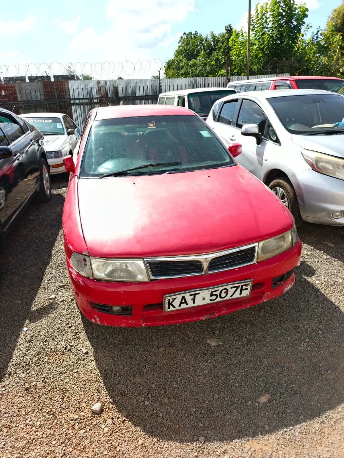 Mitsubishi Lancer