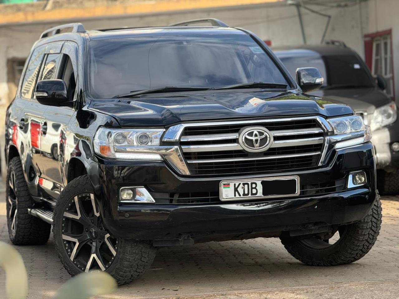 013 TOYOTA LANDCRUISER LC200SERIES