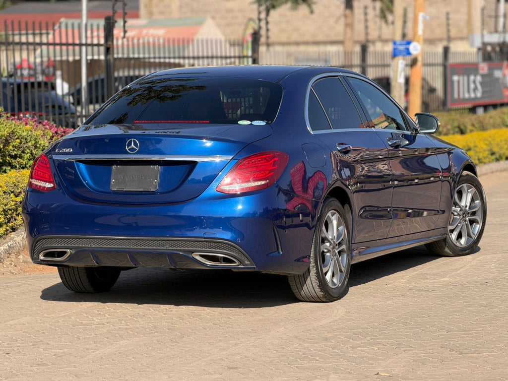 2018 MERCEDES BENZ C200