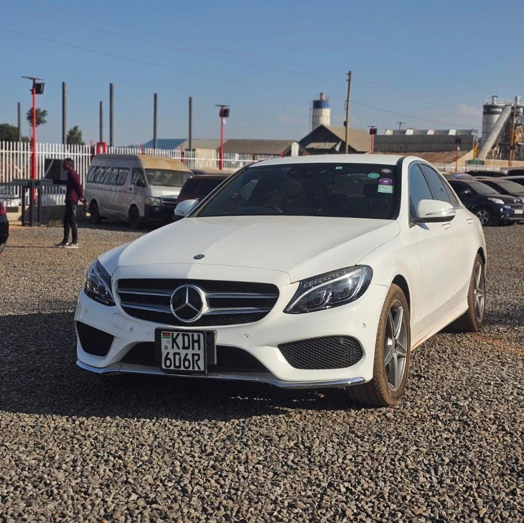 Mercedes-Benz C200
