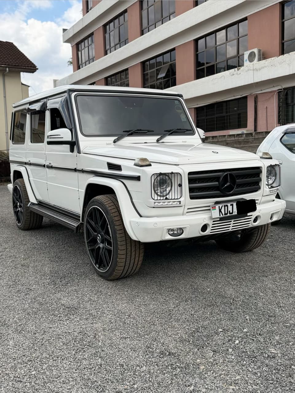 Mercedes Benz G-Wagon.(Diesel Engine).