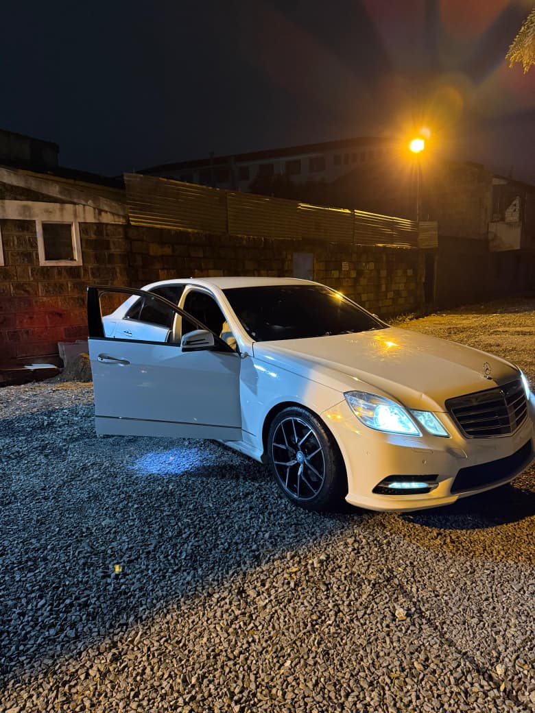 2013 Mercedes-Benz E250