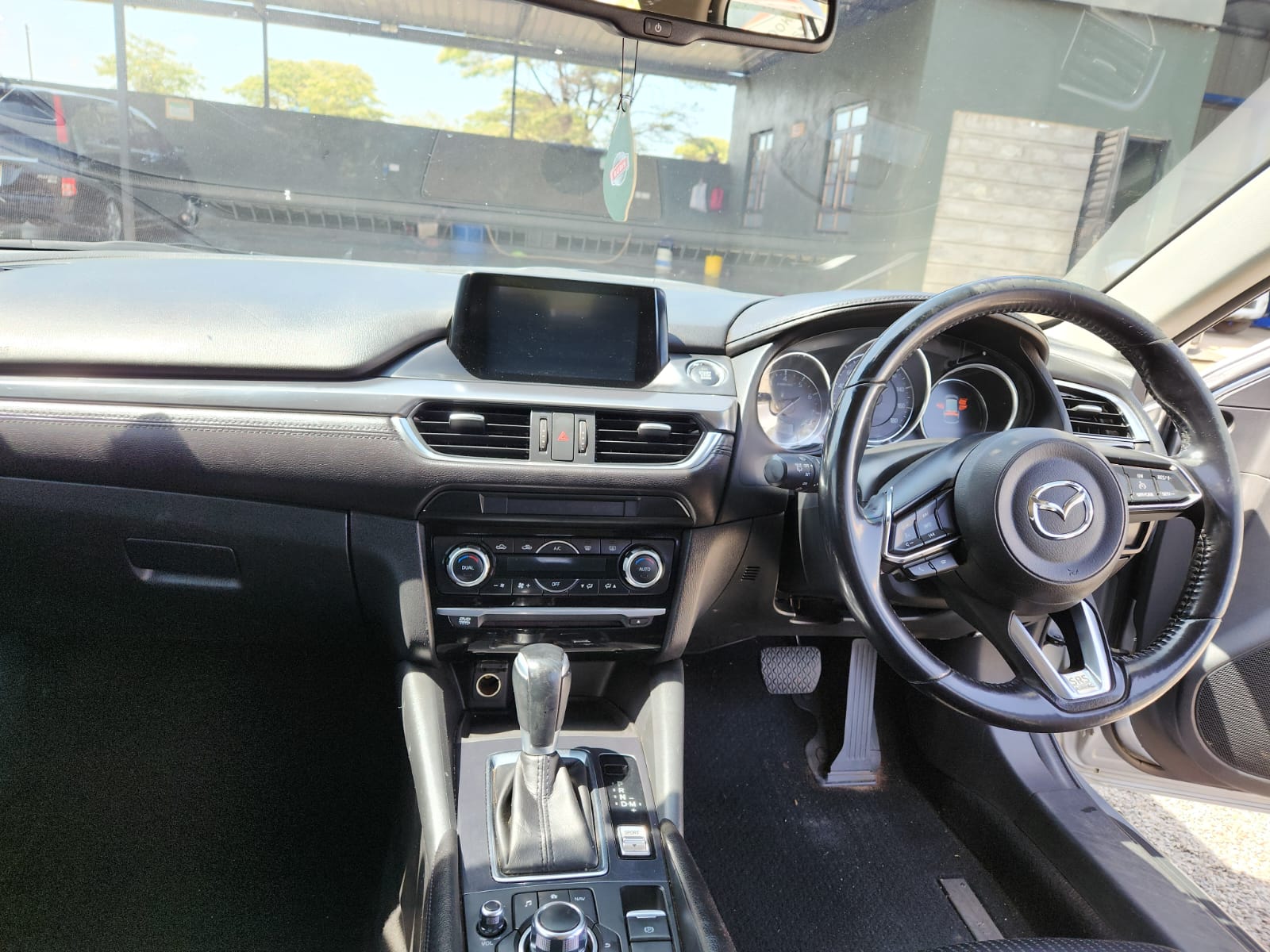 2017 Mazda Atenza
