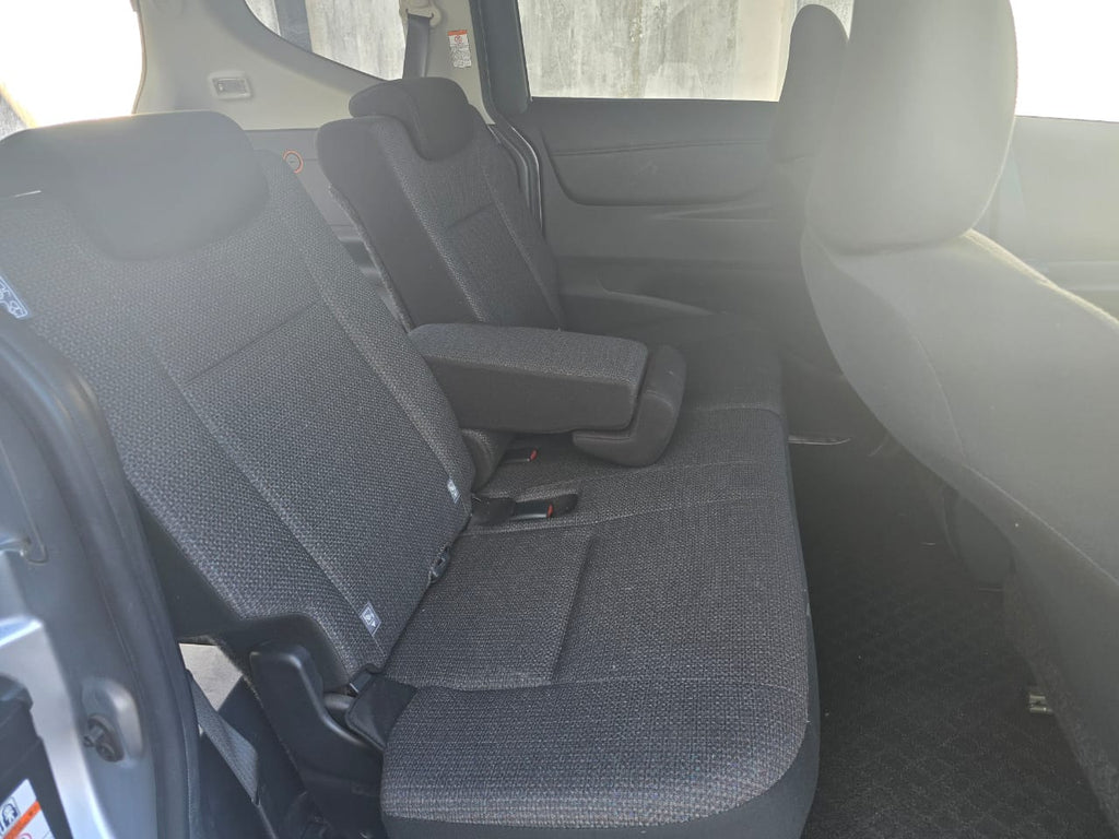 2020 Toyota sienta