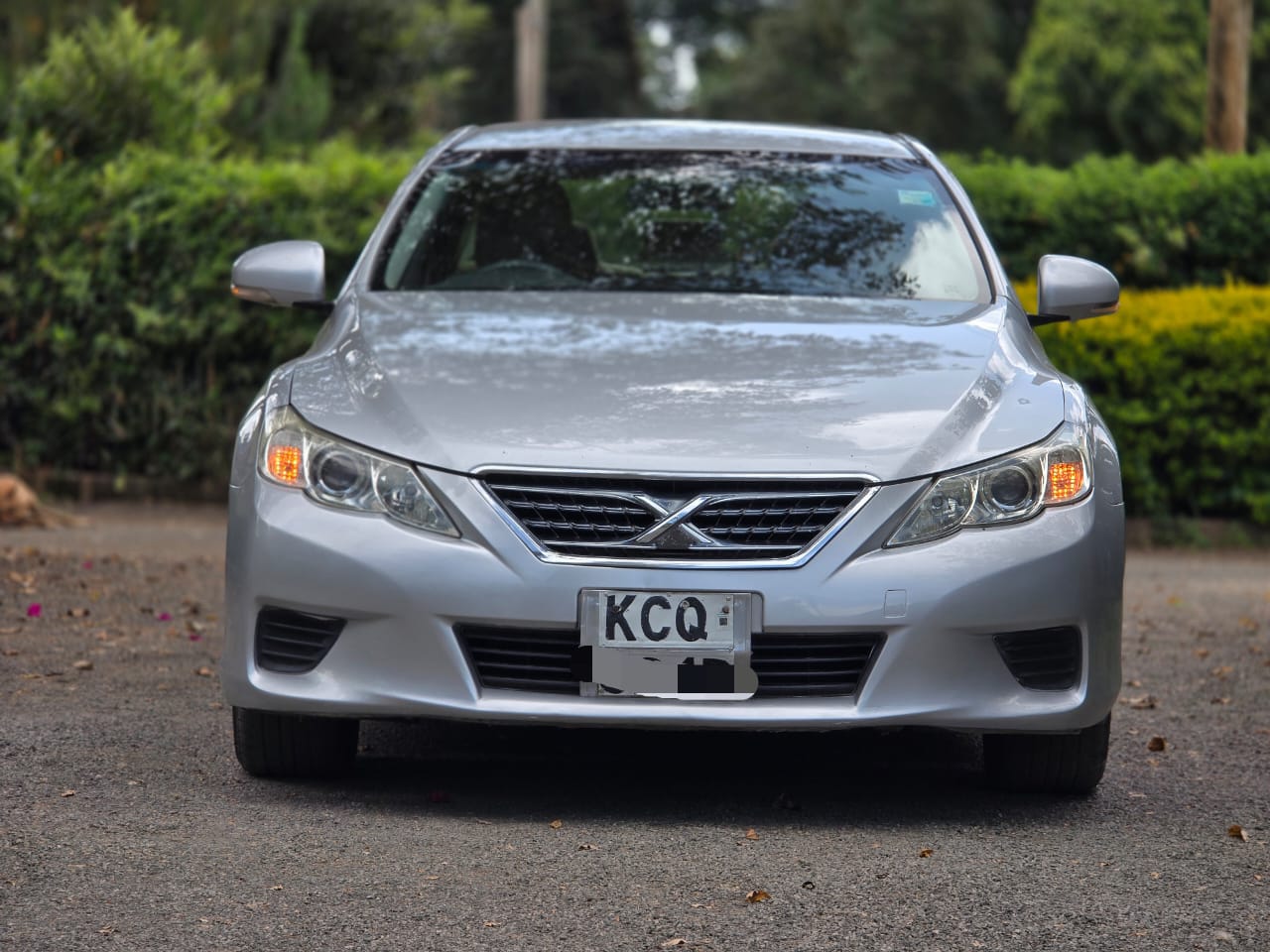 2011 TOYOTA MARK X