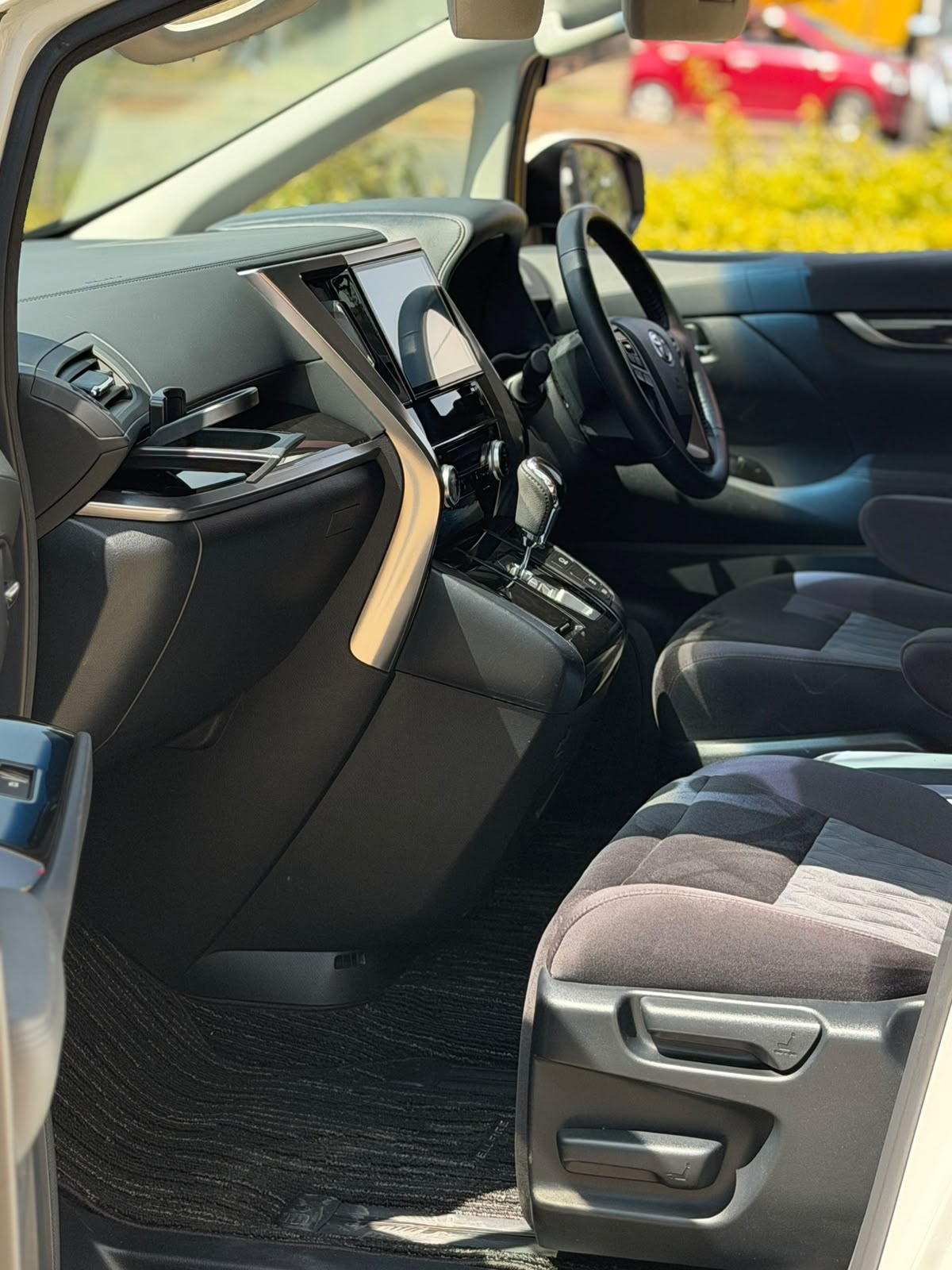 2019 TOYOTA VELFIRE 2019