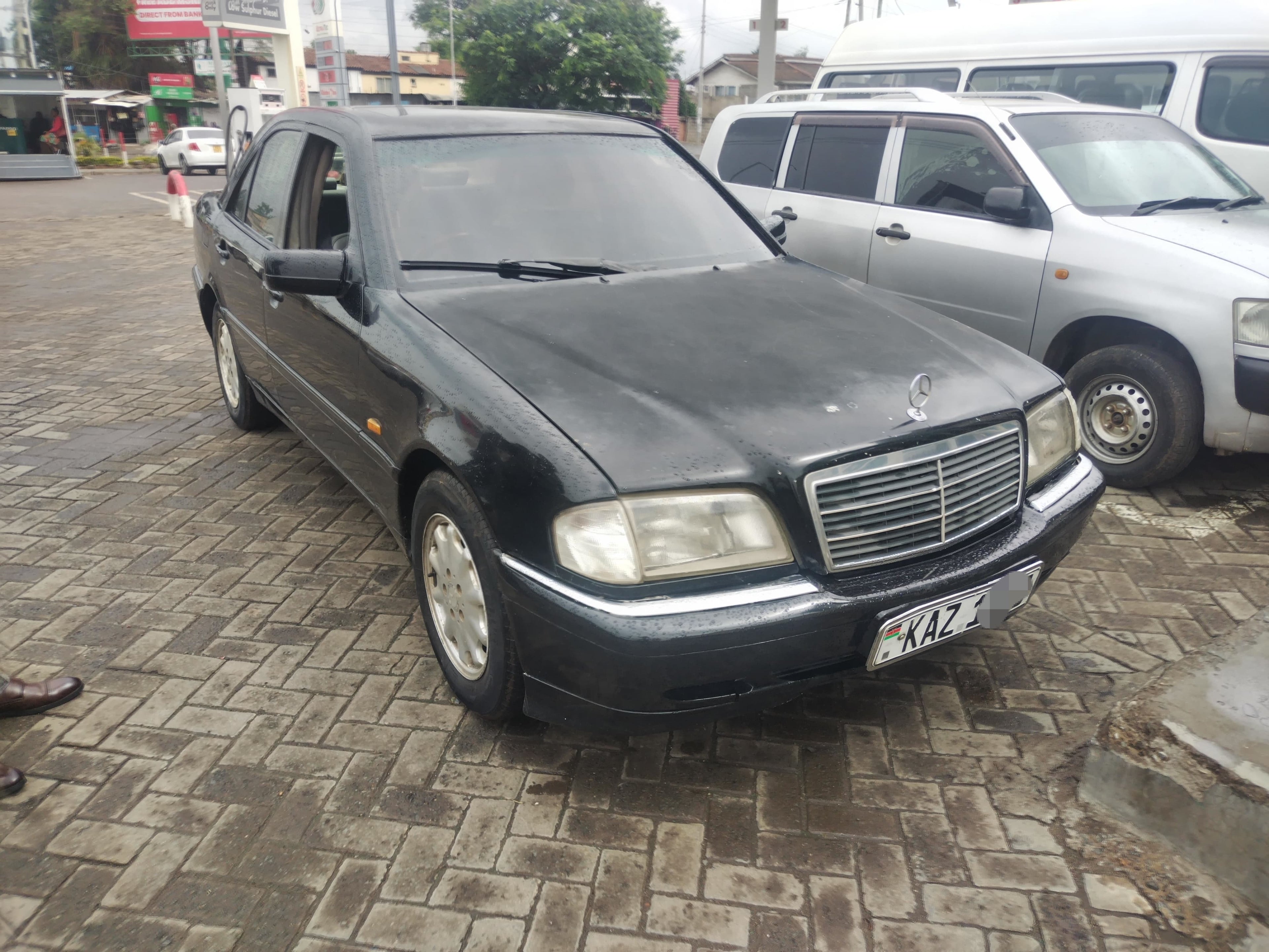 W202 2000 MERCEDES C200 SUNROOF