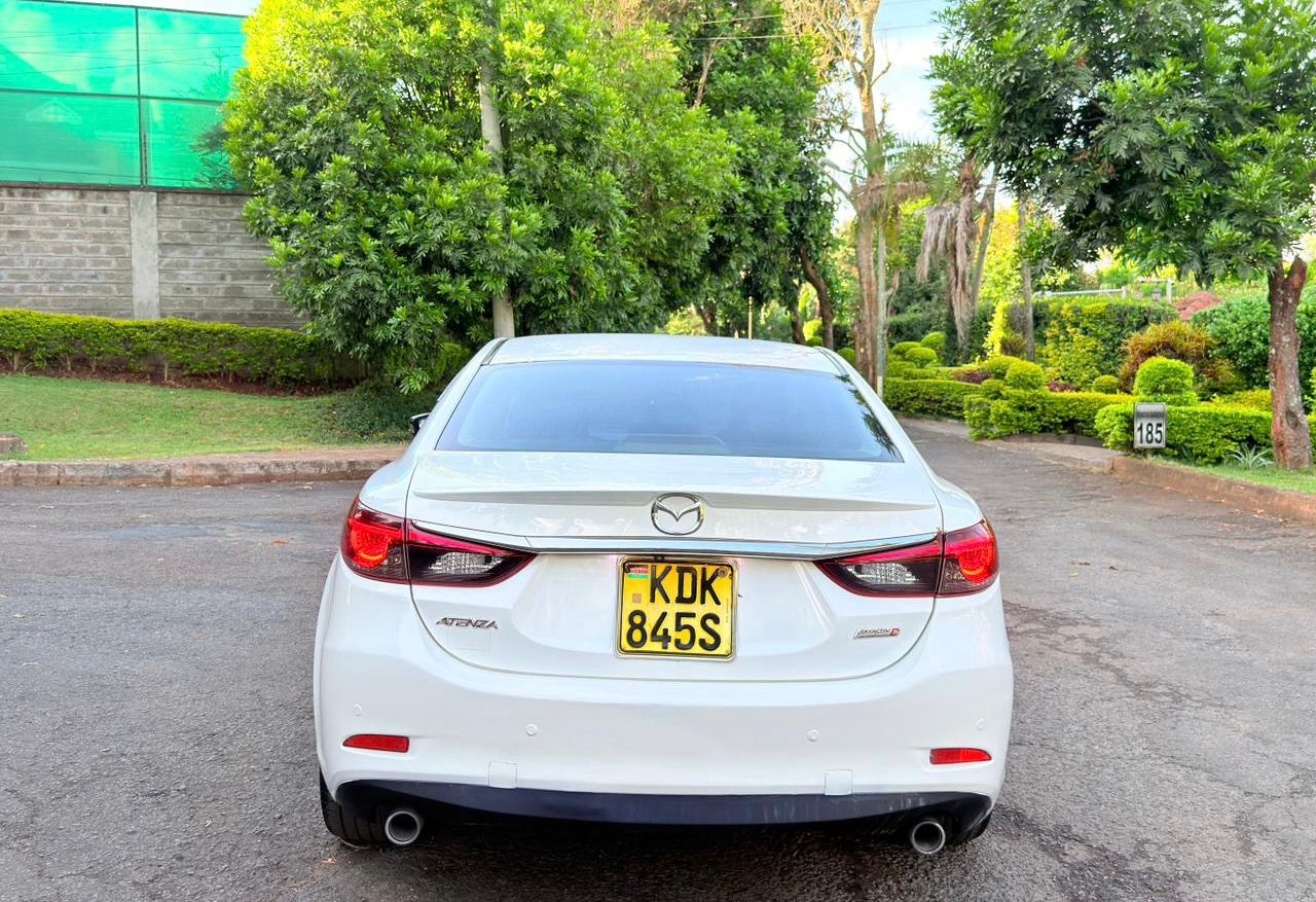2015 Mazda Atenza