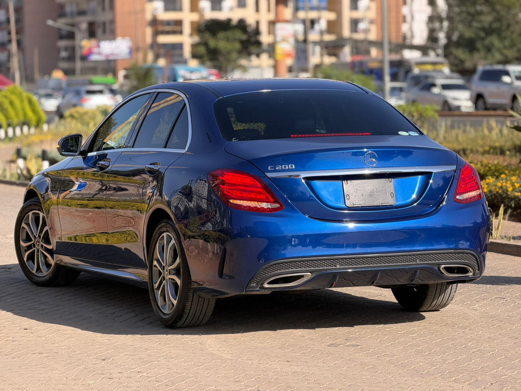 2018 MERCEDES BENZ C200