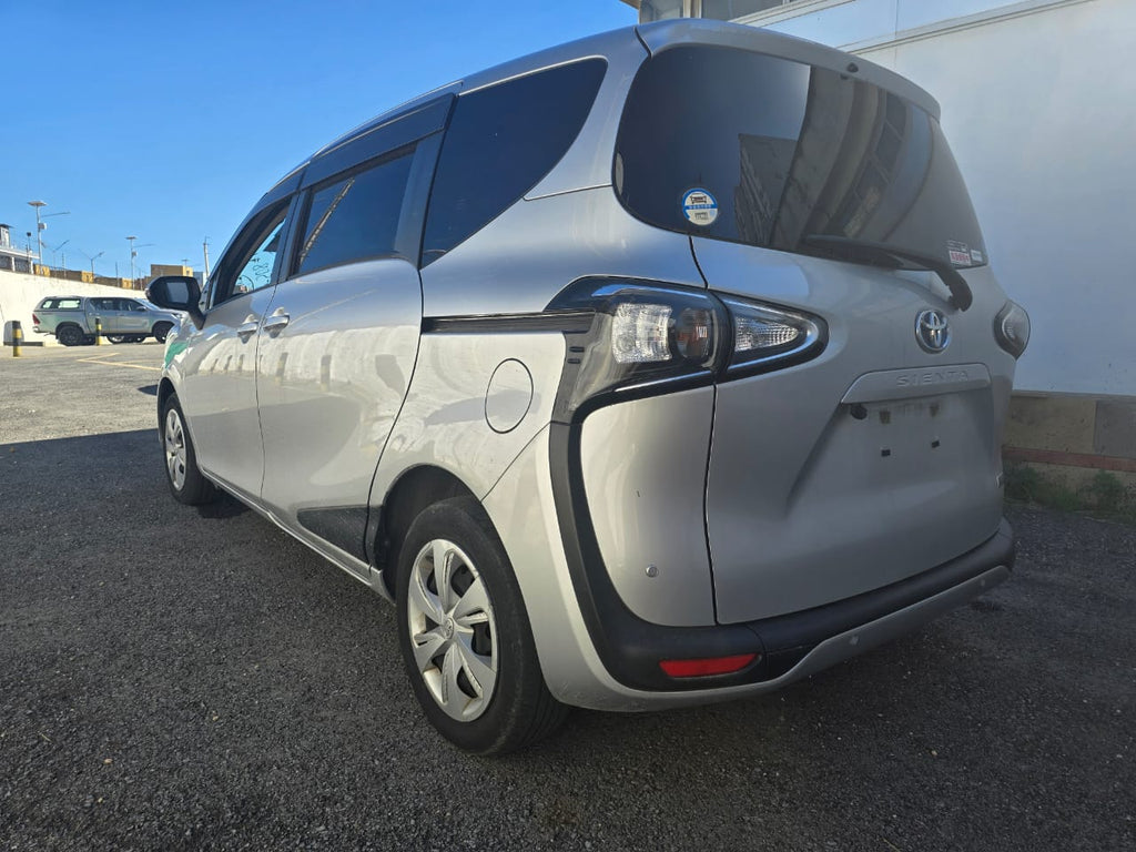 2020 Toyota sienta