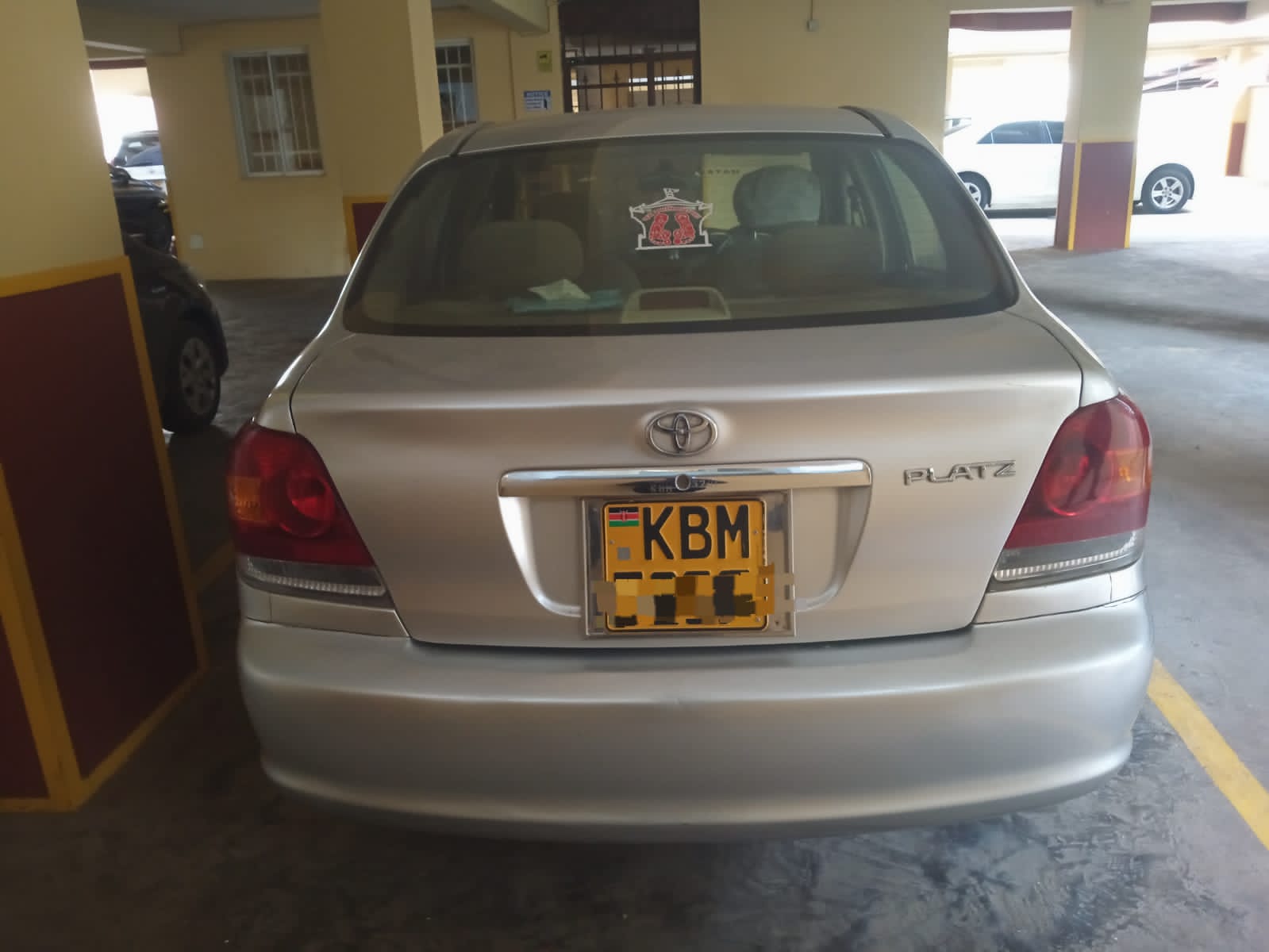 2004 TOYOTA platz