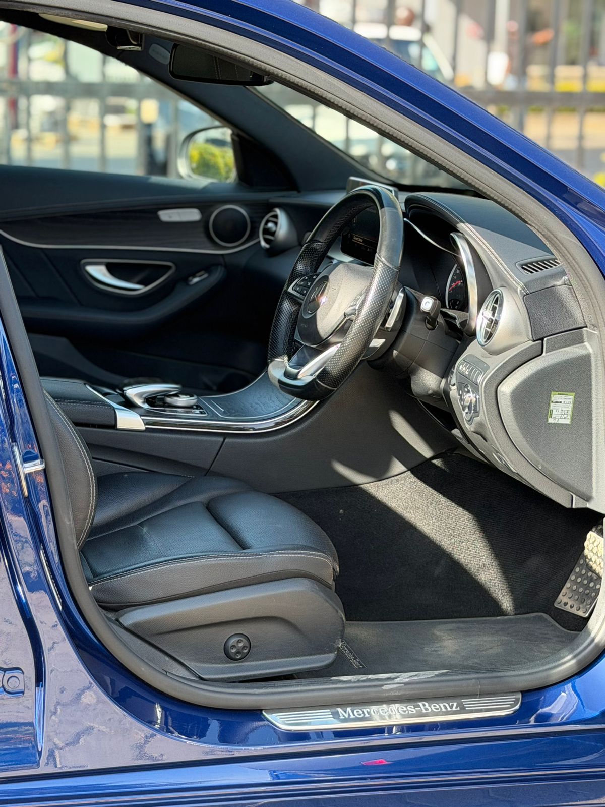 2018 MERCEDES BENZ C200