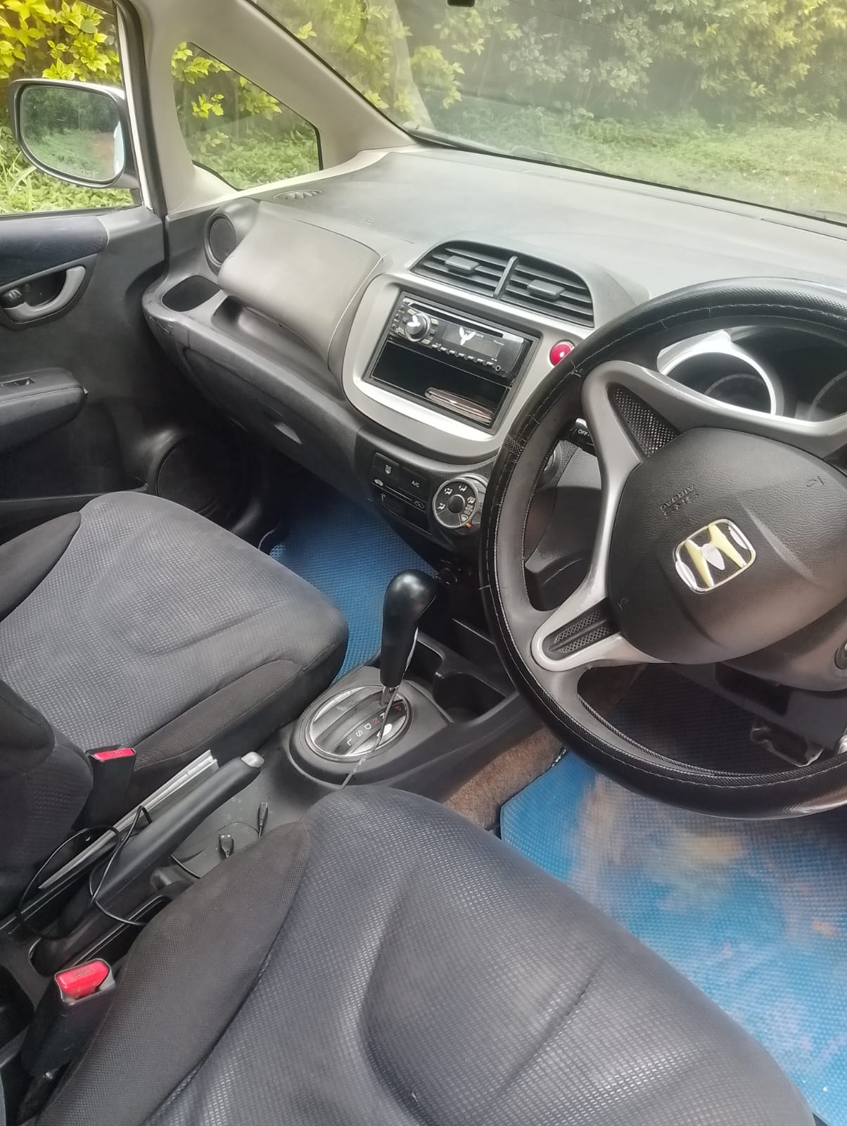 2011 HONDA FIT