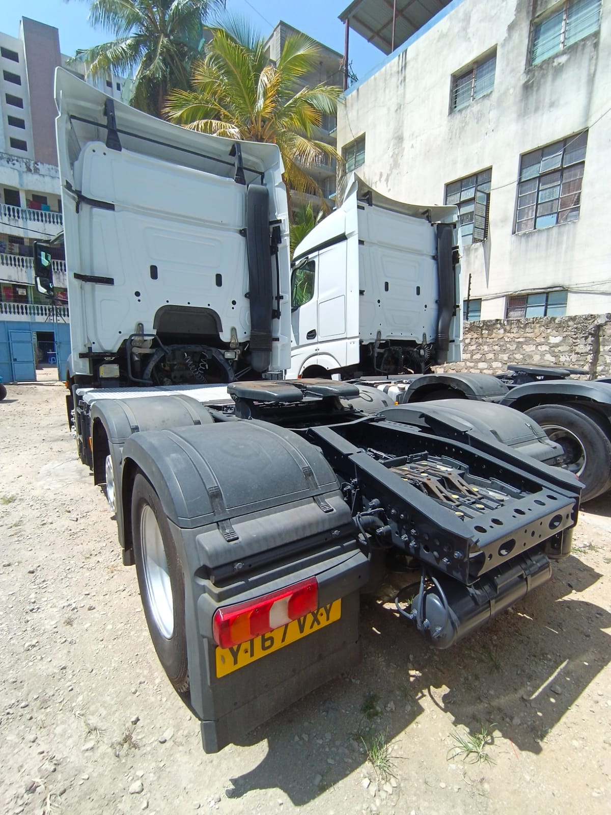 𝟐𝟎𝟏𝟖 𝐌𝐞𝐫𝐜𝐞𝐝𝐞𝐬‑𝐁𝐞𝐧𝐳 𝐀𝐜𝐭𝐫𝐨𝐬 𝟐𝟓𝟒𝟑 𝟔×𝟐 𝐌𝐏𝟒