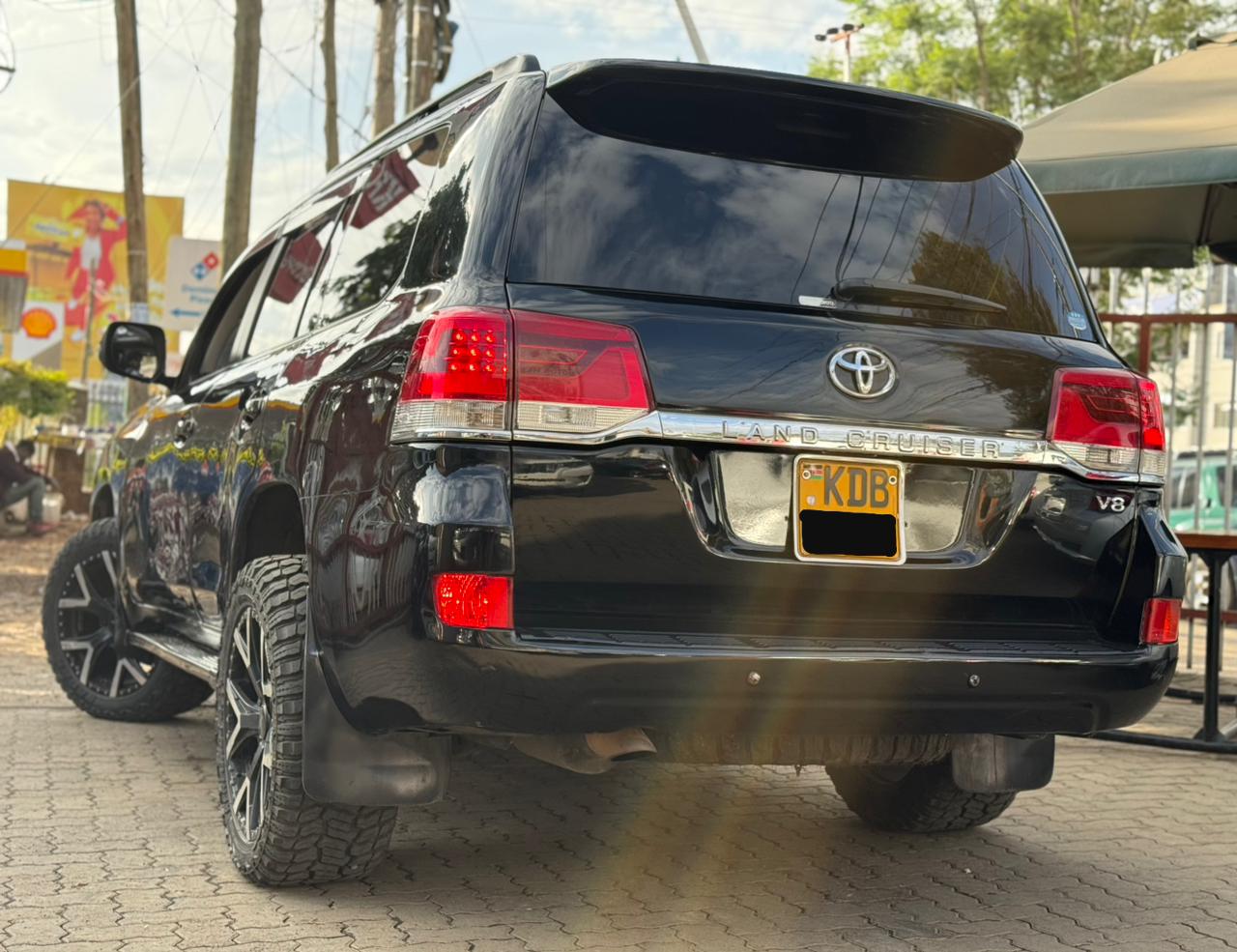 013 TOYOTA LANDCRUISER LC200SERIES