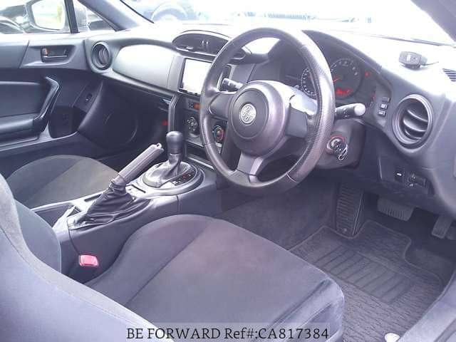 2012 TOYOTA HIACE 7L