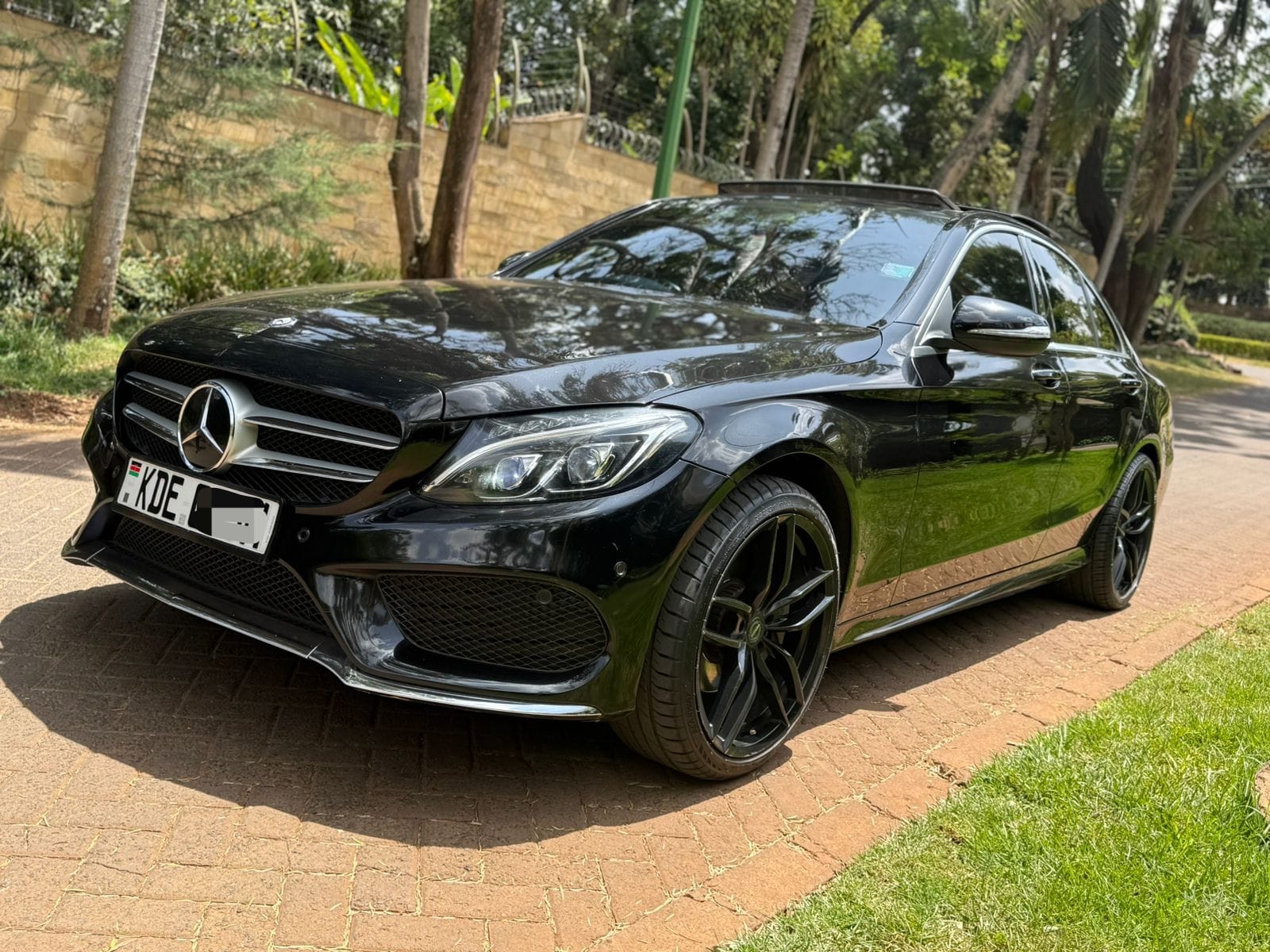 Mercedes Benz C200 W205