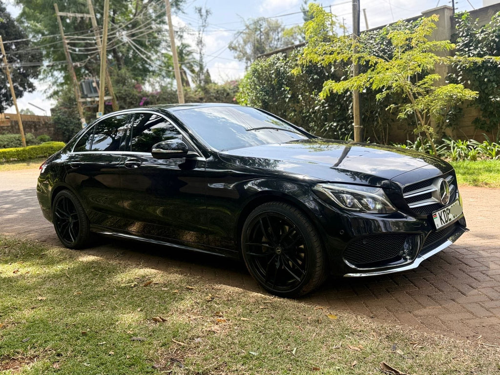 Mercedes Benz C200 W205