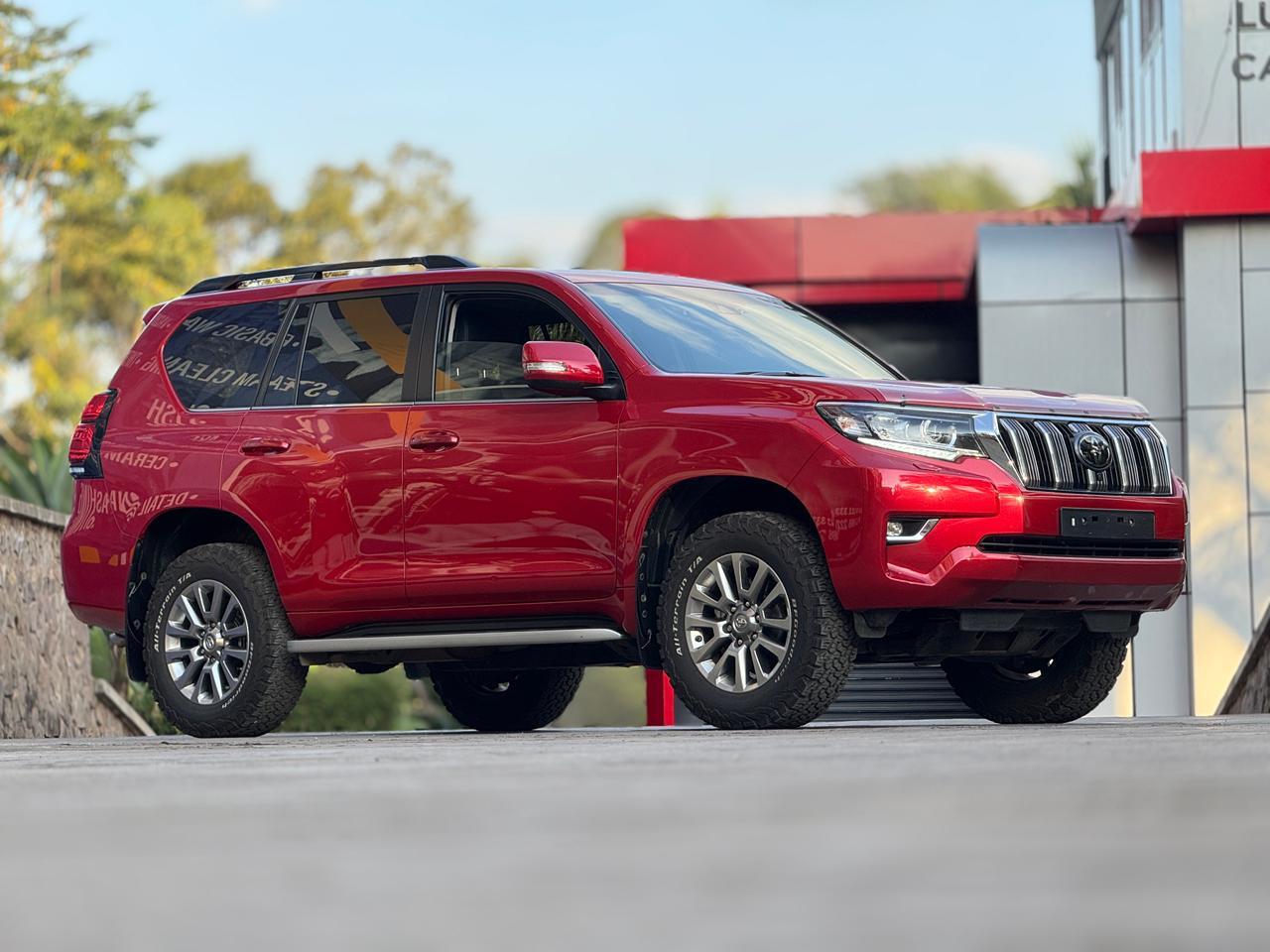 2019 Toyota LC Prado VXL