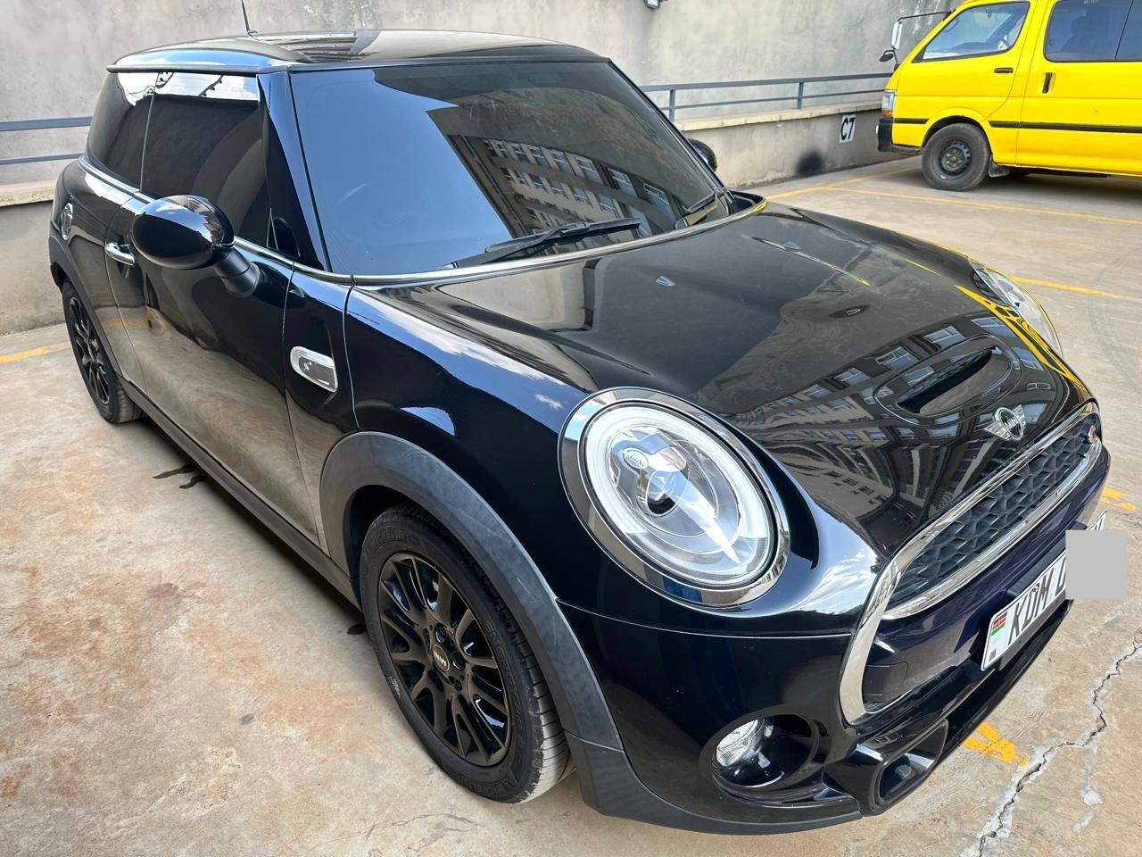 2016 MINI COOPER S