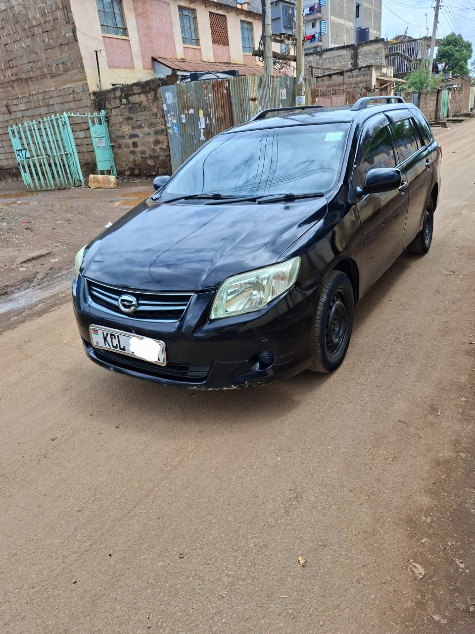 Toyota fielder