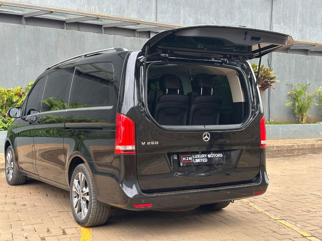 2018 MERCEDES BENZ VIANO V260