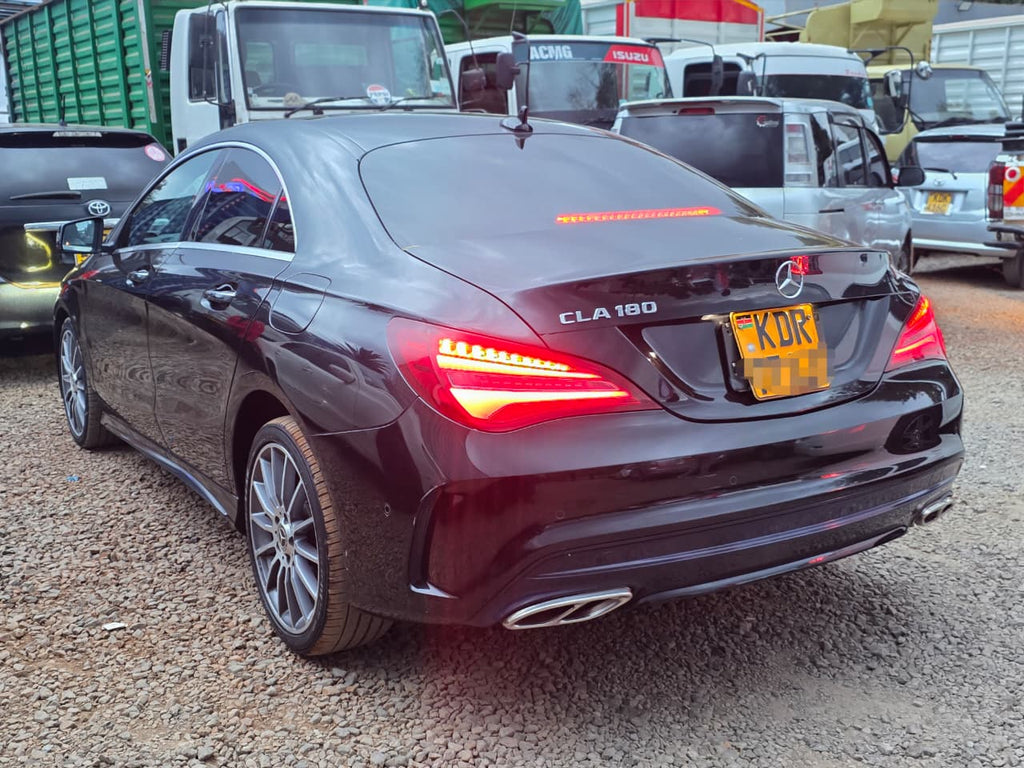 2017 MERCEDES-BENZ CLA 180