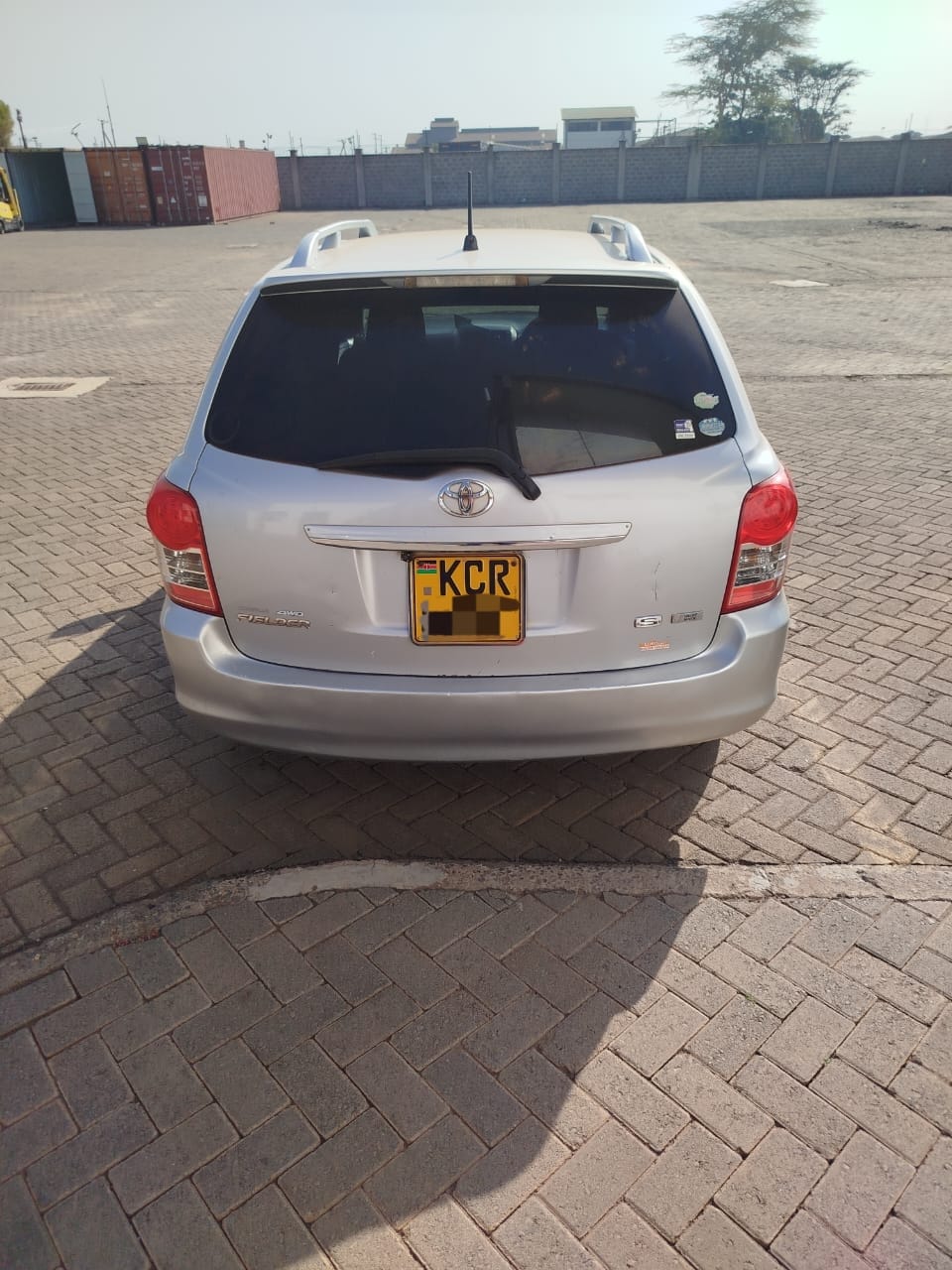 2011 TOYOTA FIELDER