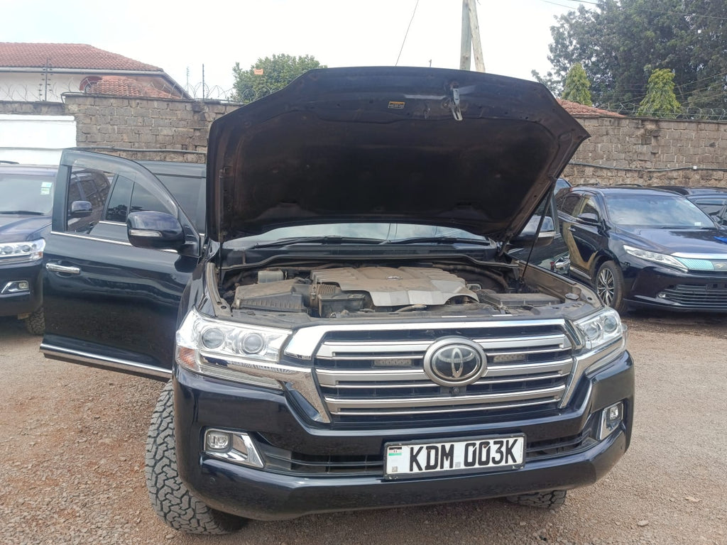 Toyota Landcruicer V8